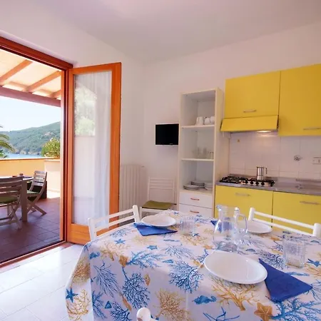 Casa Del Golfo 3*