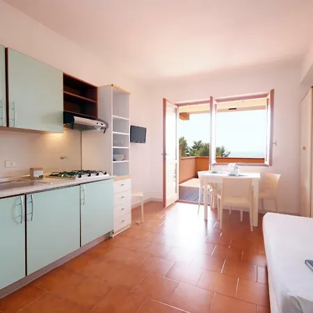 Casa Del Golfo Aparthotel Lacona